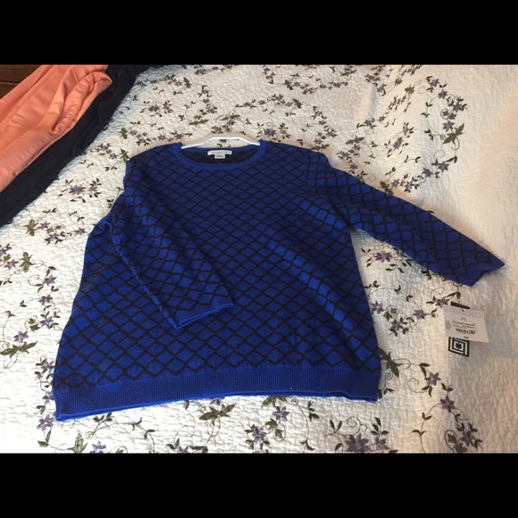 Sweater- JCP- Liz Claiborne - Picture 2 of 4